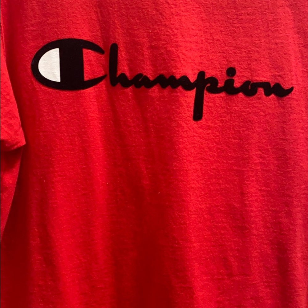 Short sleeve red Champion  tee